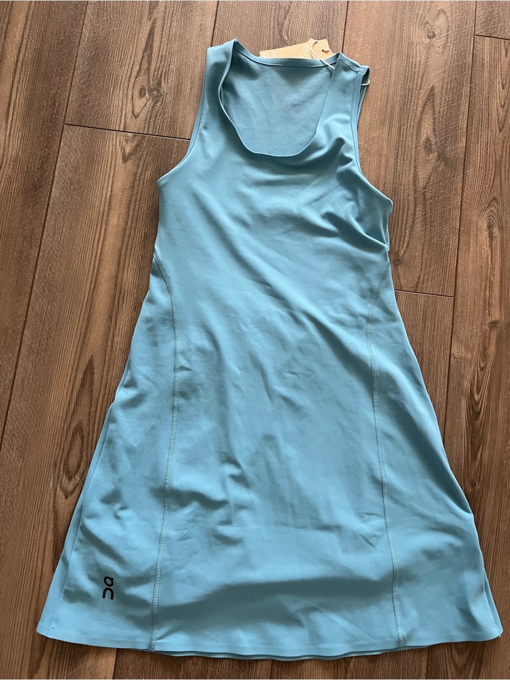 NWT On Women’s Studio Niagara Color Dress Sz Small